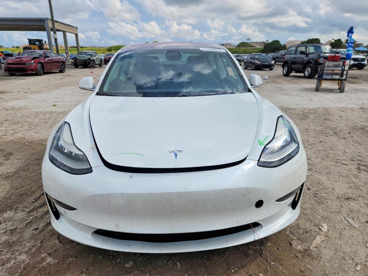 2018 Tesla Model 3 - Image 5