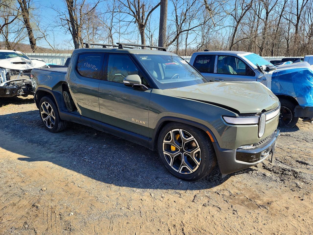 2022 Rivian R1T Launch Edition - Фото 4