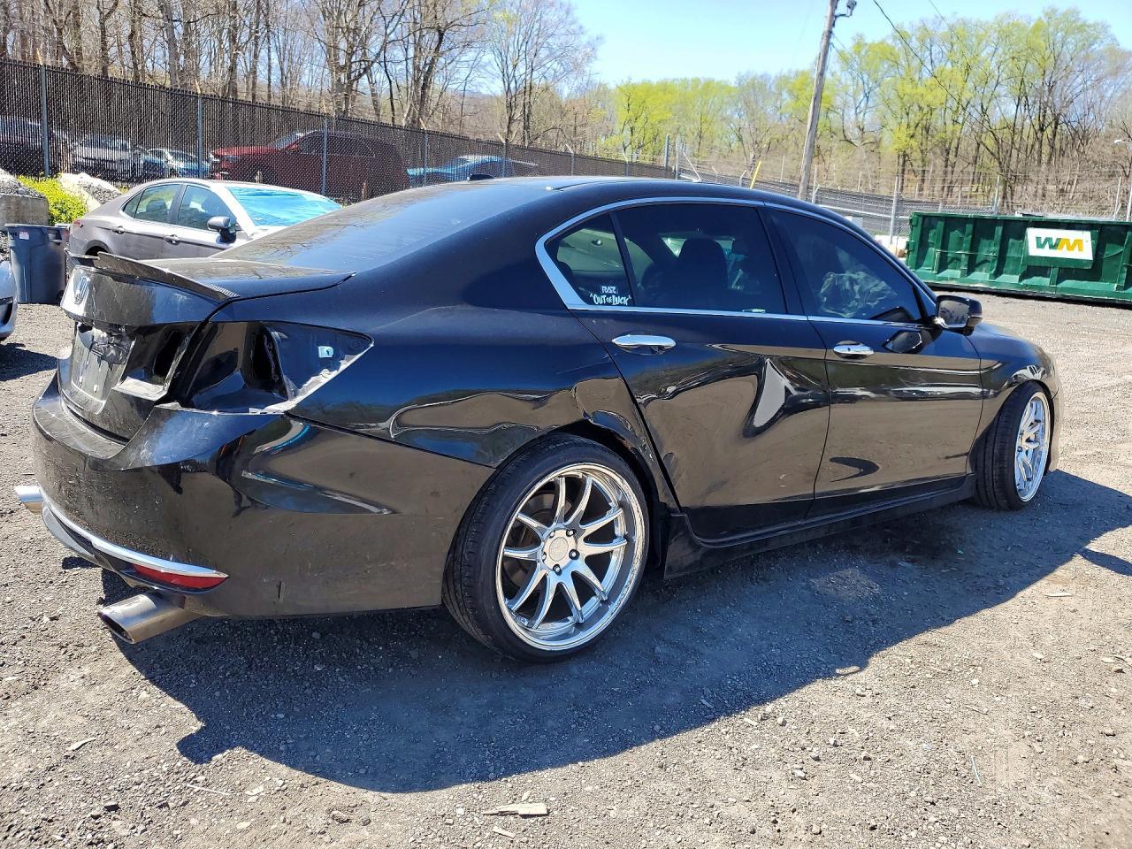 2017 Honda Accord Touring - Фото 3