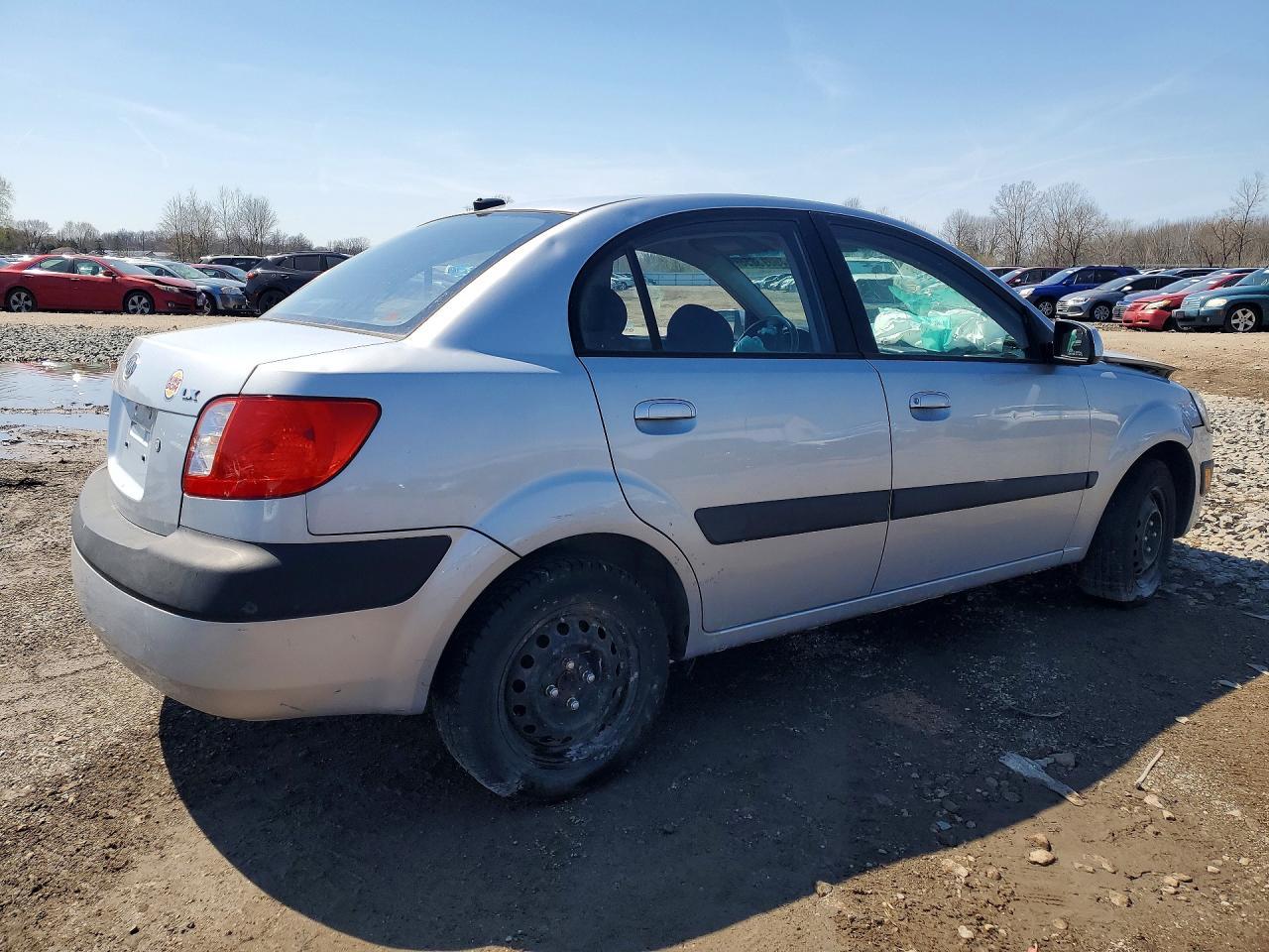 2009 Kia Rio Base - Фото 3