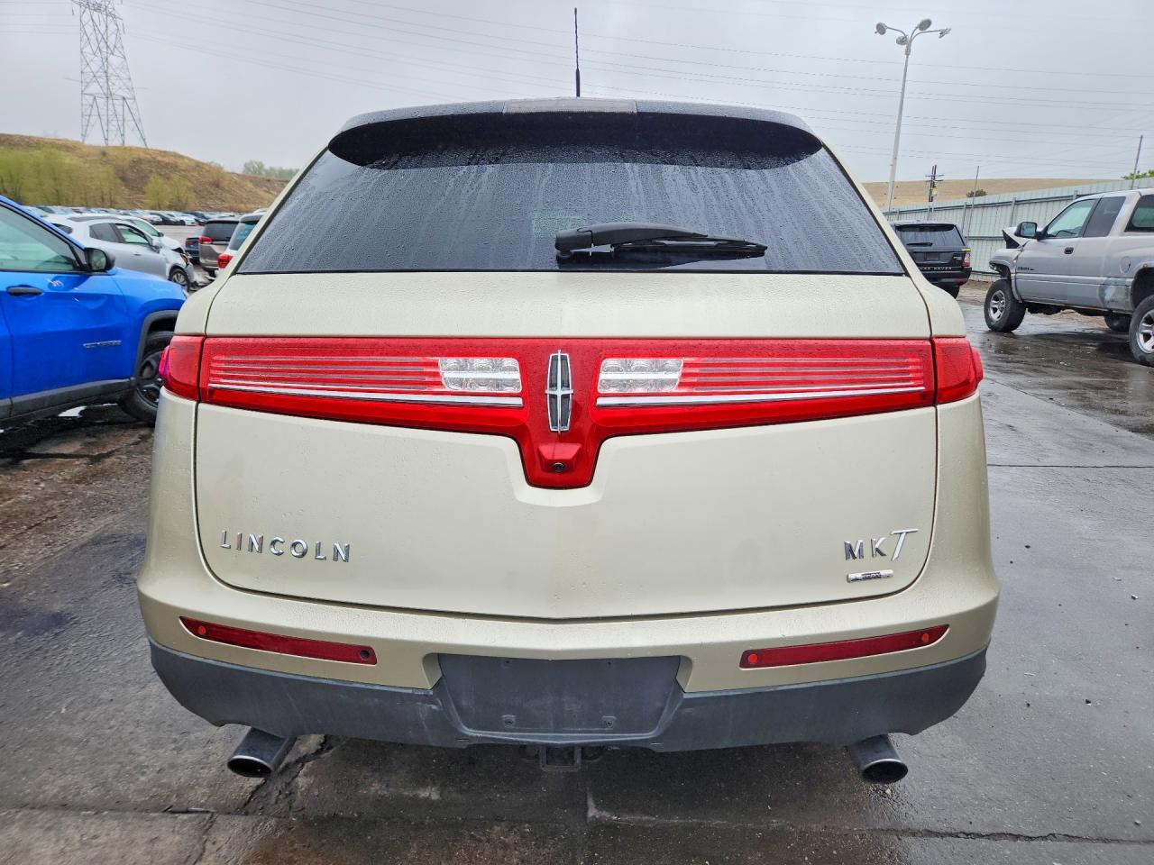 2011 Lincoln Mkt - Image 6