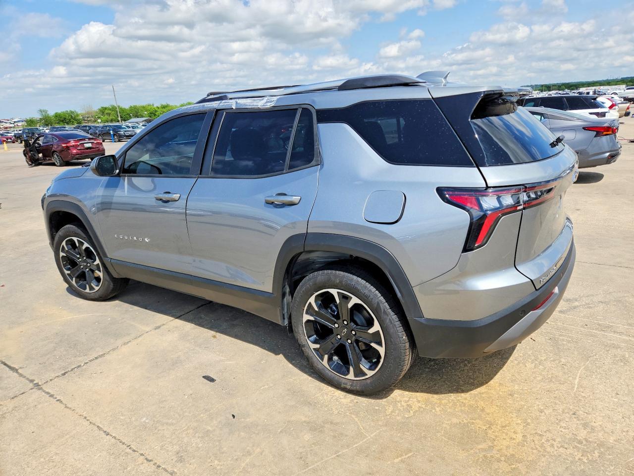 2026 Chevrolet Equinox Lt - Фото 2