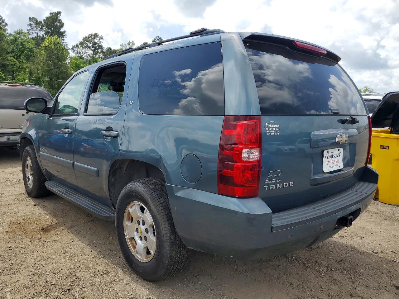 2008 Chevrolet Tahoe C1500 - Фото 2