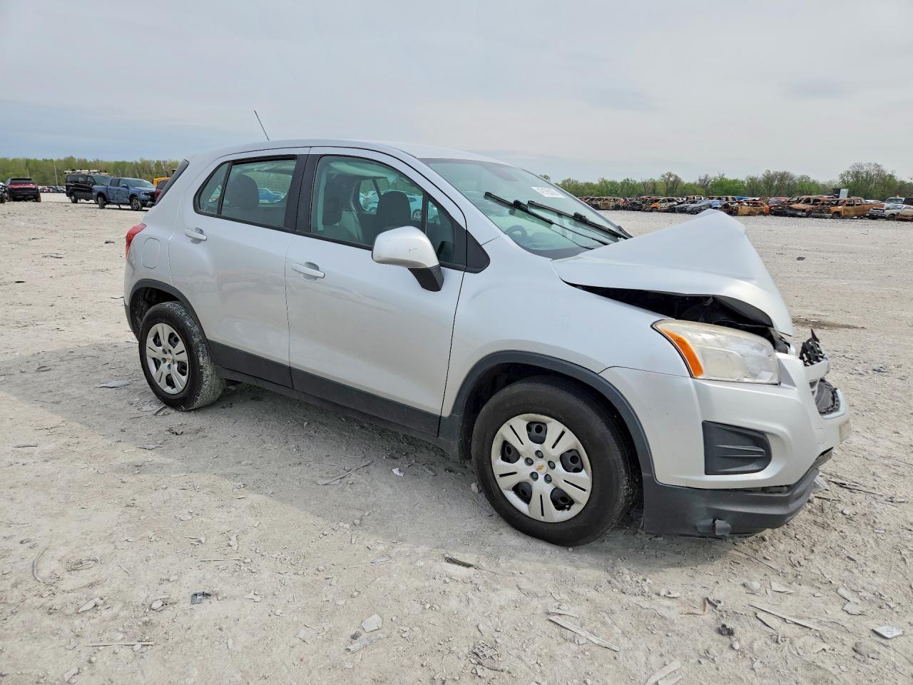 2015 Chevrolet Trax Ls - Image 4