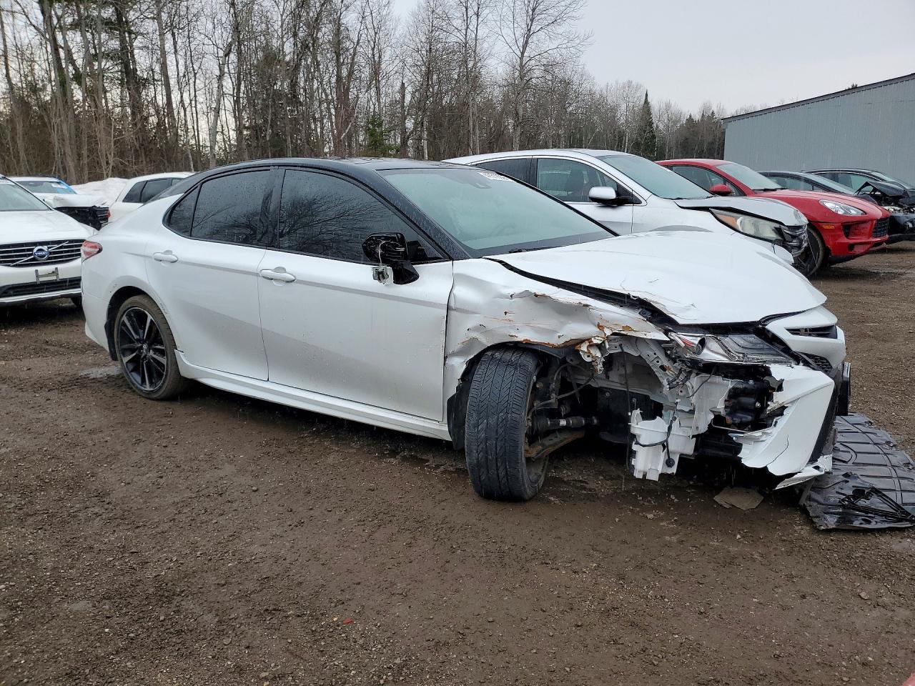 2020 Toyota Camry Xse - Image 4