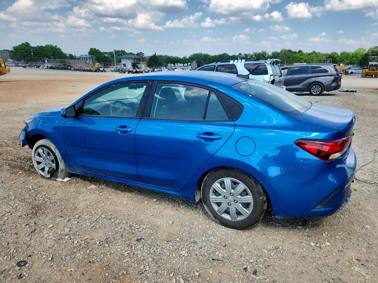 2023 Kia Rio S - Фото 2