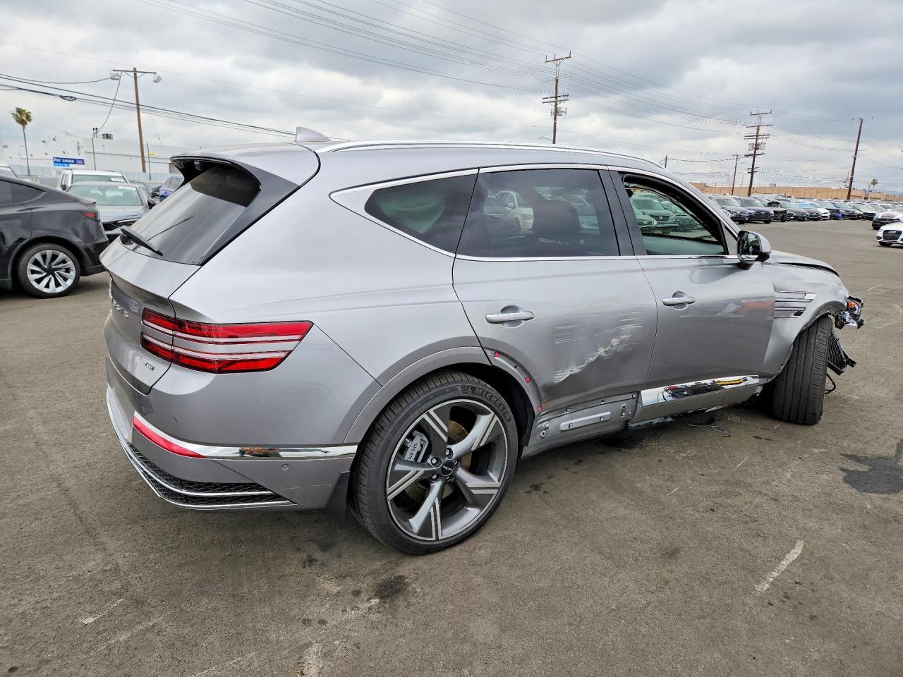 2025 Genesis Gv80 Prestige - Image 3
