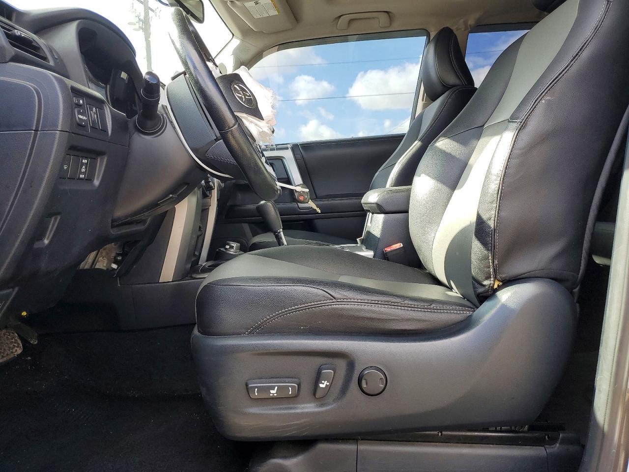 2016 Toyota 4Runner Sr5 Premium - Image 7