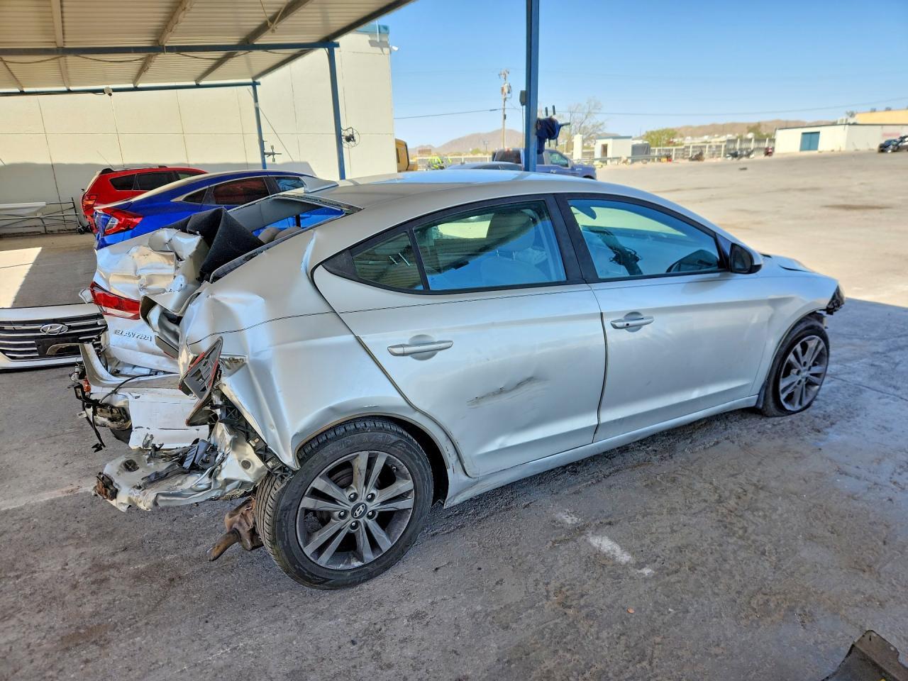 2017 Hyundai Elantra Se - Фото 3