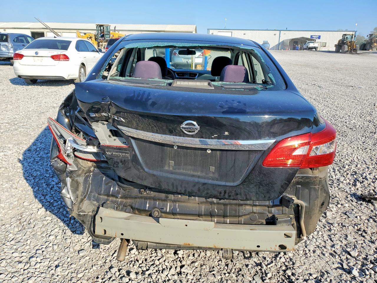 2017 Nissan Sentra S - Фото 6