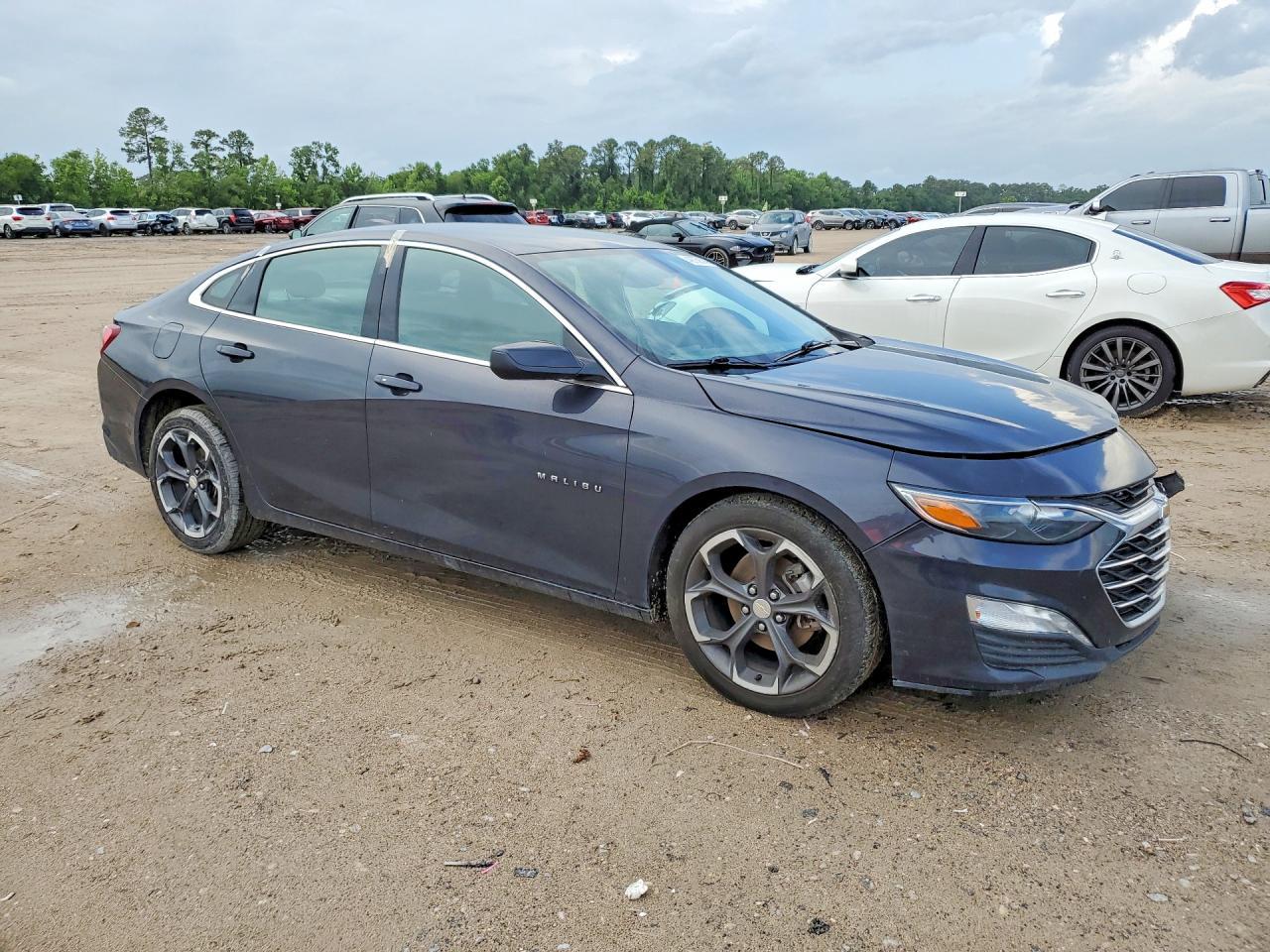 2022 Chevrolet Malibu Lt - Фото 4