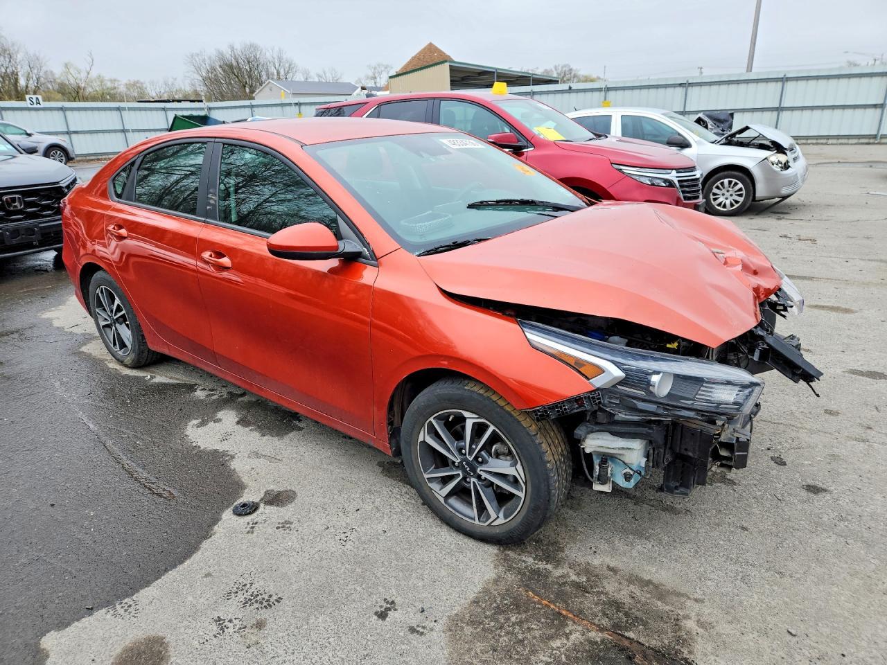2023 Kia Forte Lxs - Image 4
