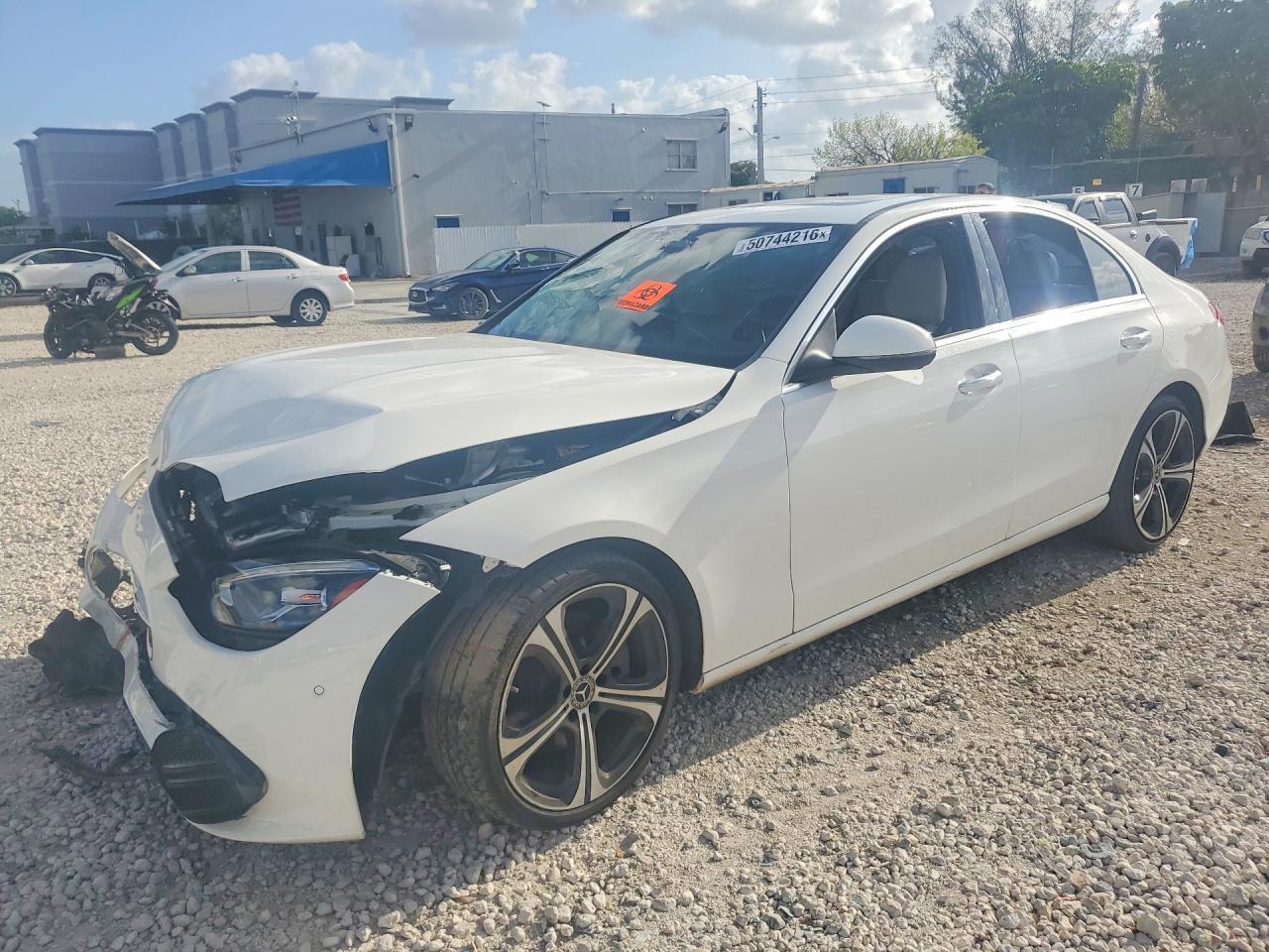 2023 Mercedes-Benz C 300