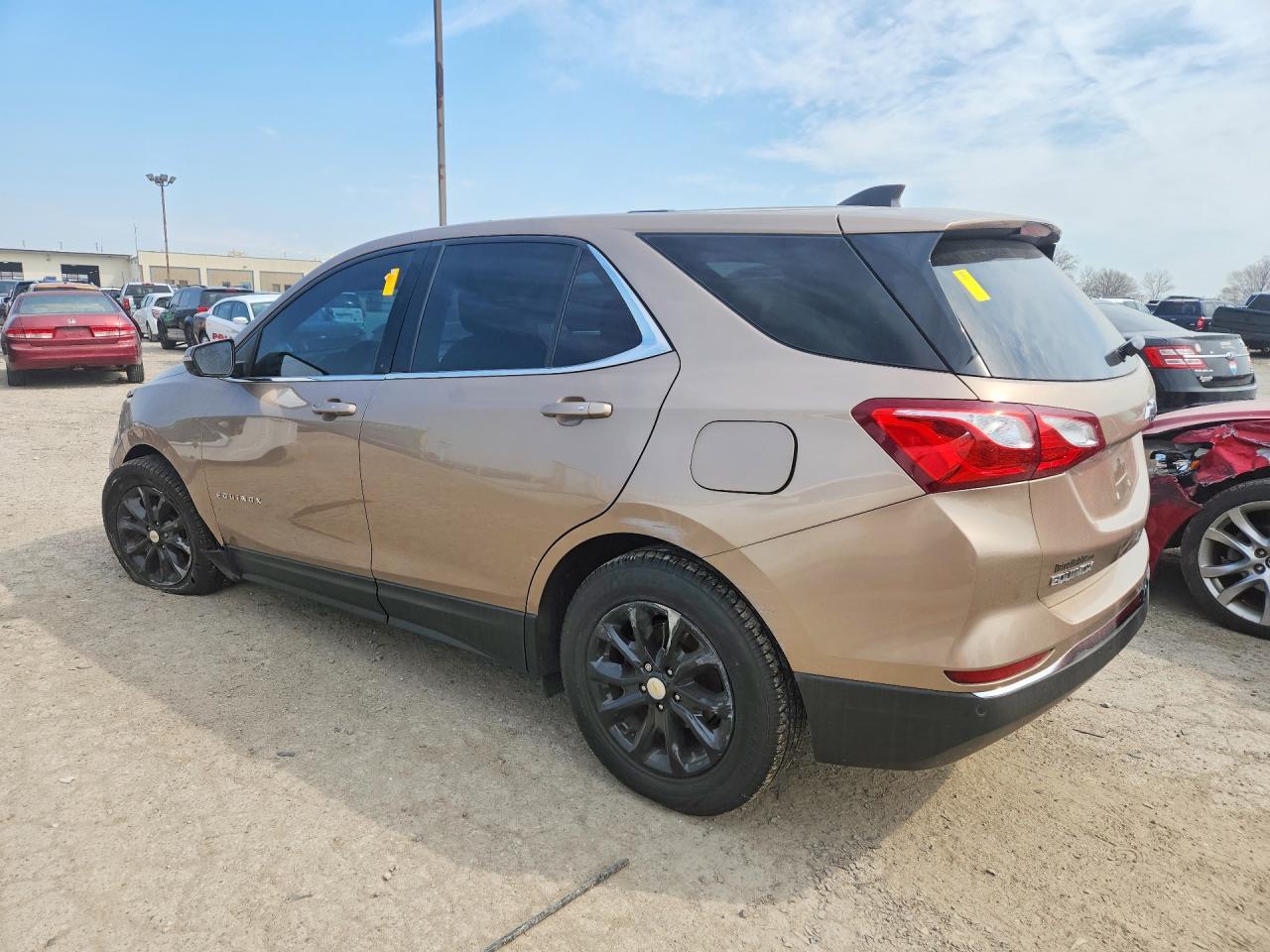2019 Chevrolet Equinox Lt - Image 2