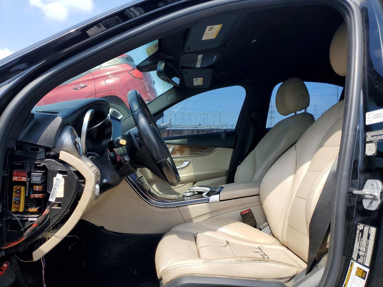 2015 Mercedes-Benz C 300 - Фото 7