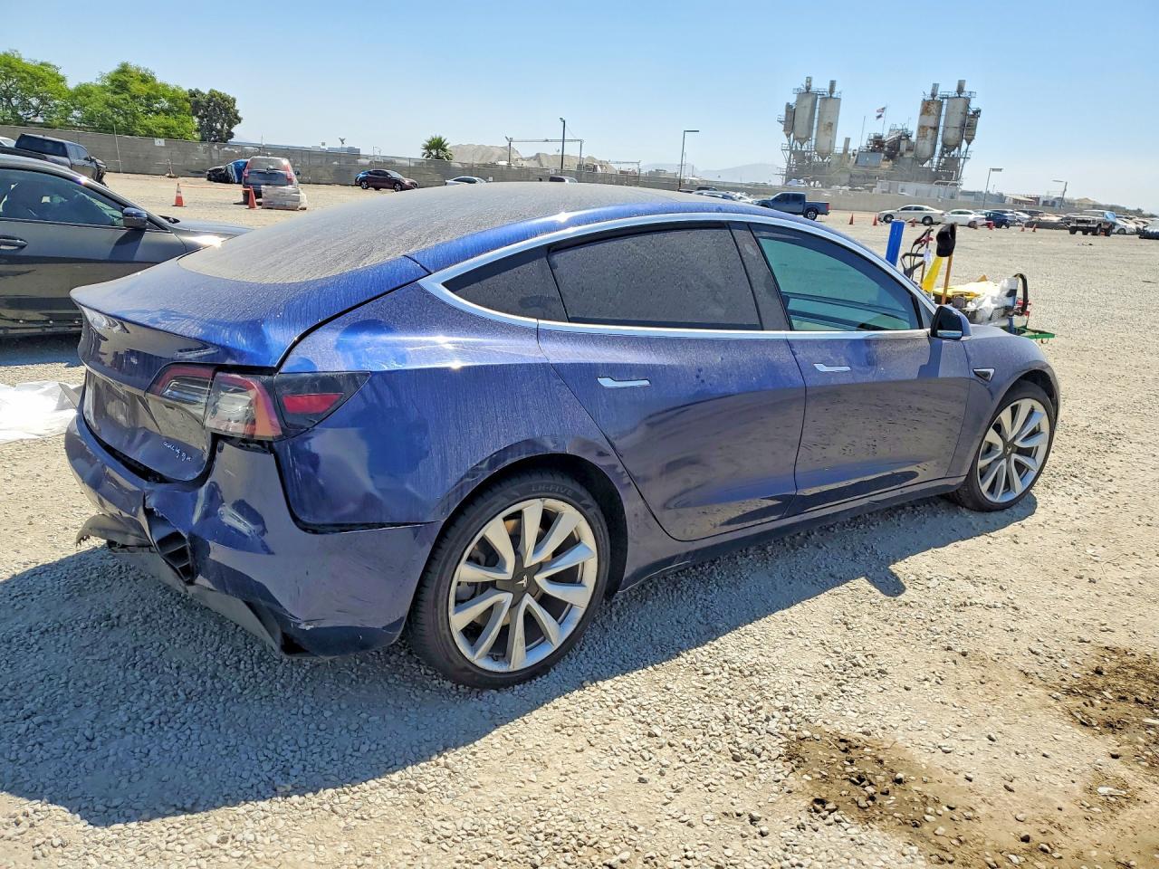 2018 Tesla Model 3 - Фото 3