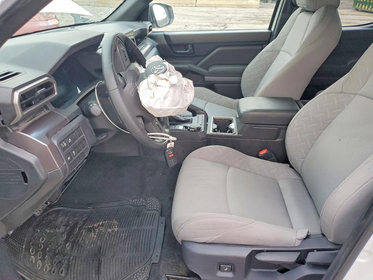 2025 Toyota Tacoma Sr5 - Image 7