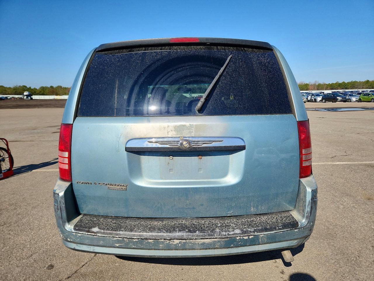 2008 Chrysler Town & Country Lx - Фото 6