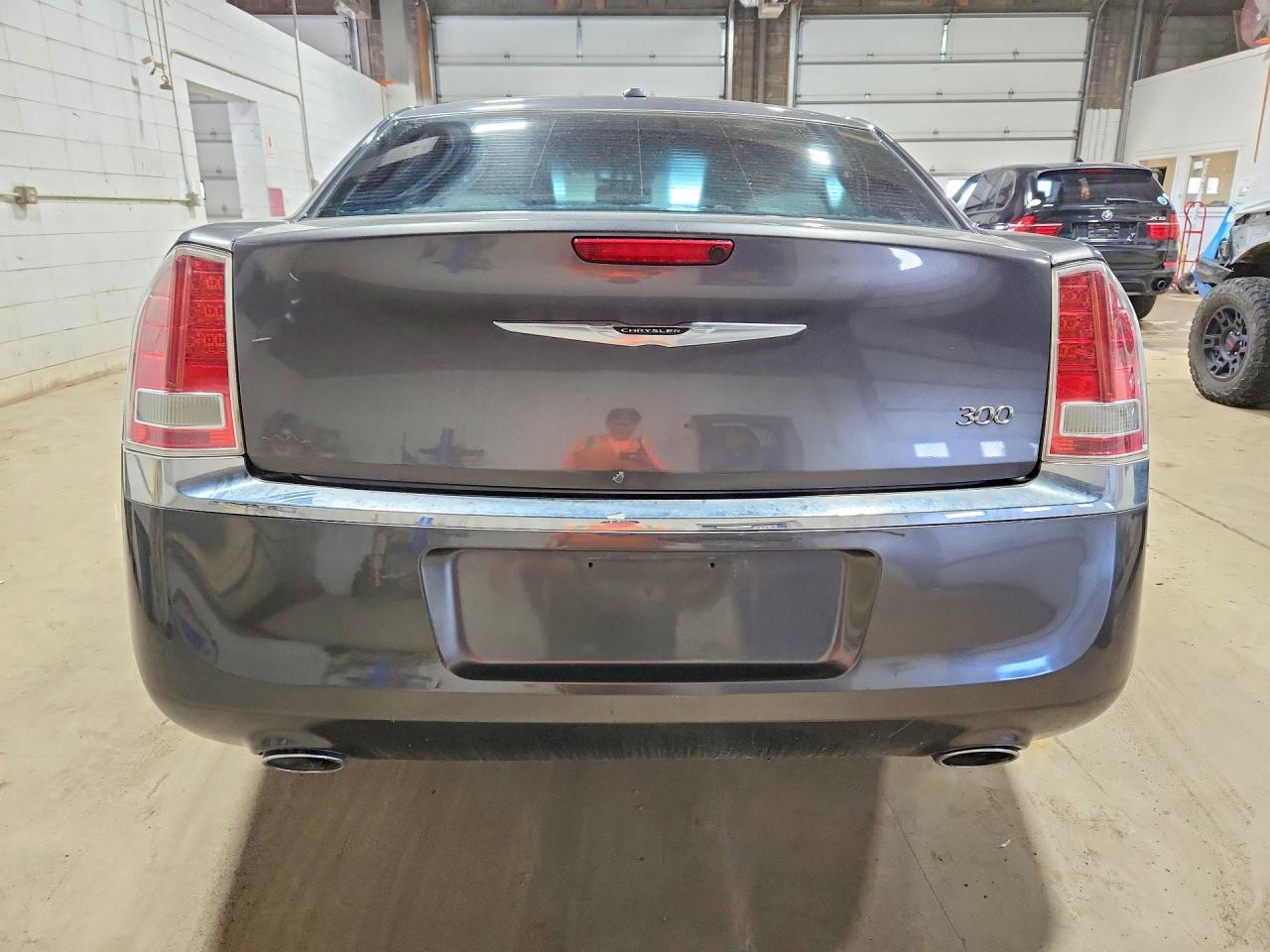 2014 Chrysler 300 - Фото 6