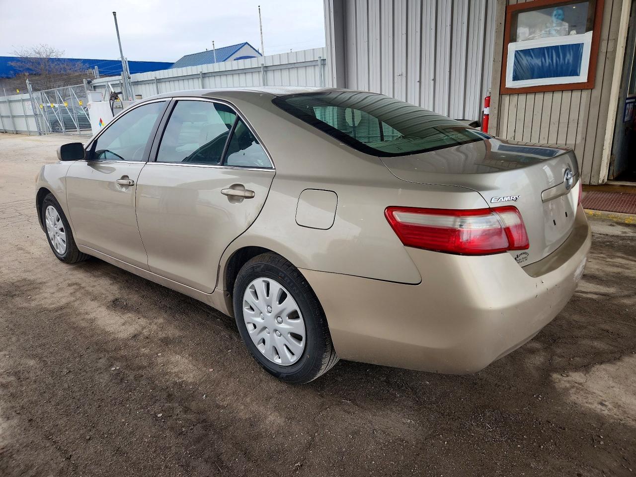 2007 Toyota Camry Xle - Image 2