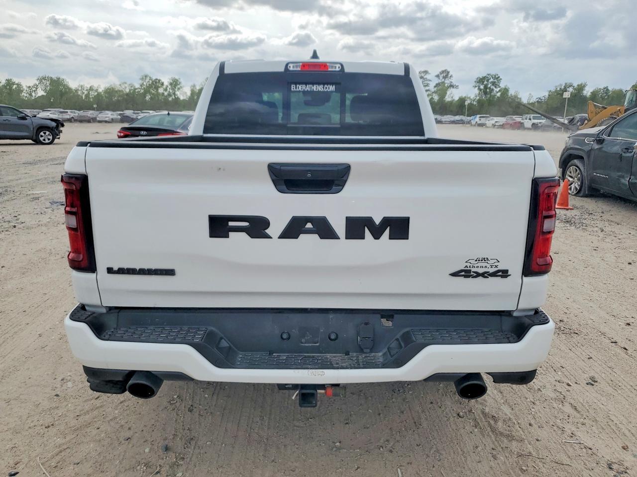 2025 Ram 1500 Laramie - Фото 6