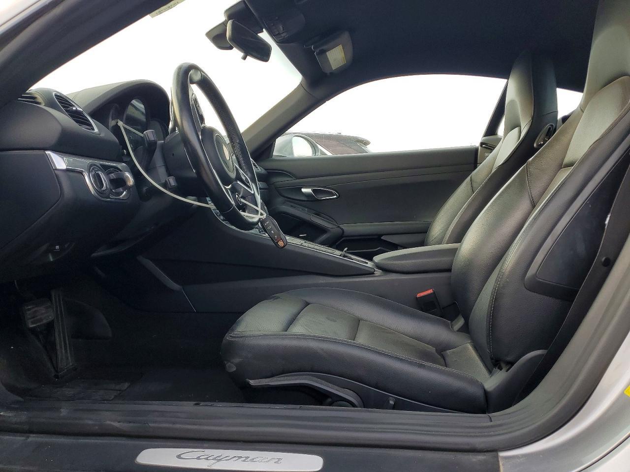 2019 Porsche Cayman Base - Фото 7