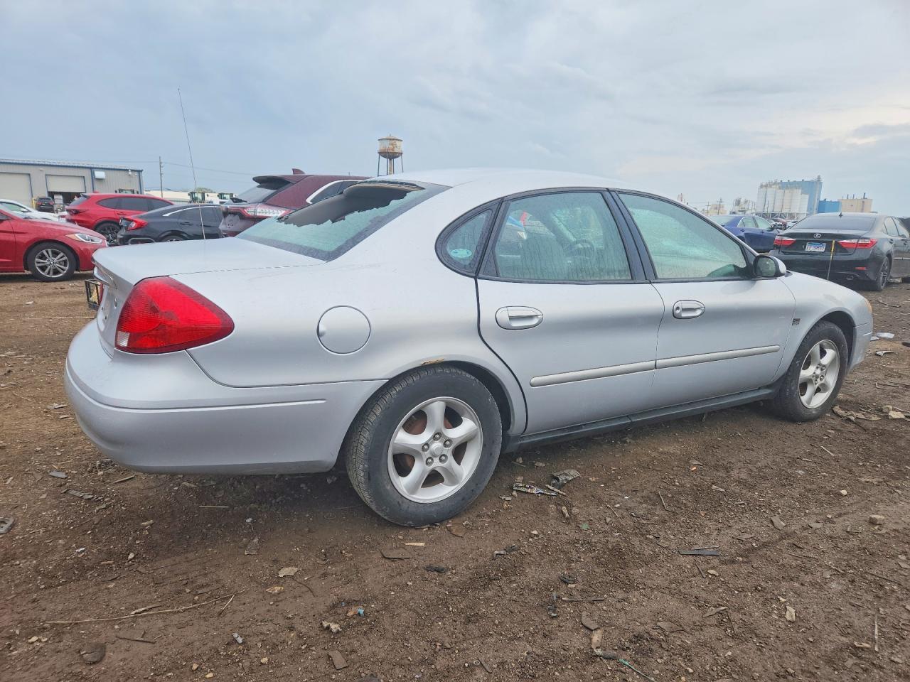 2001 Ford Taurus - Фото 3