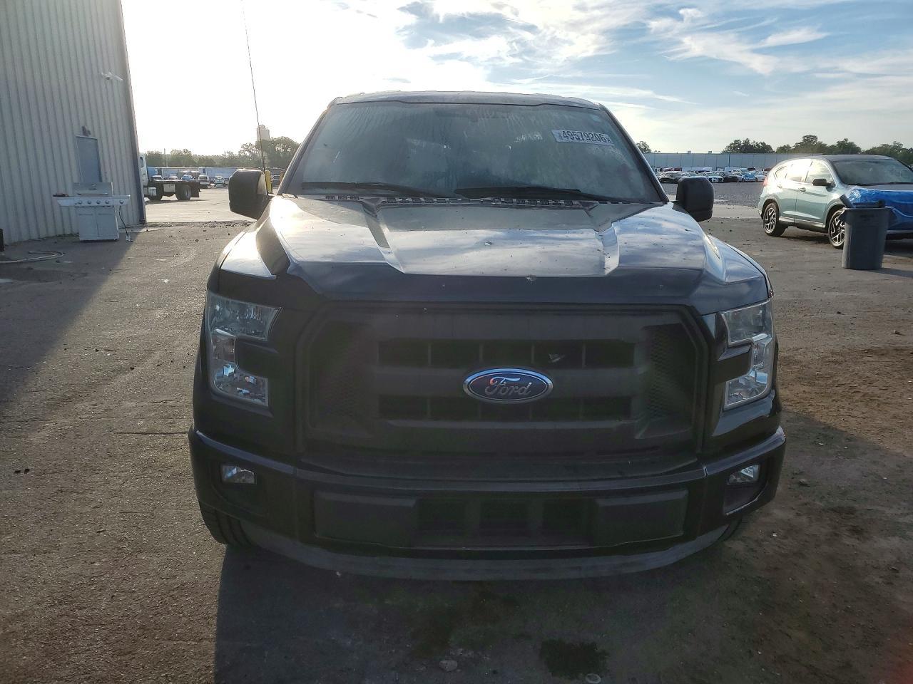 2015 Ford F150 Super Cab - Image 5