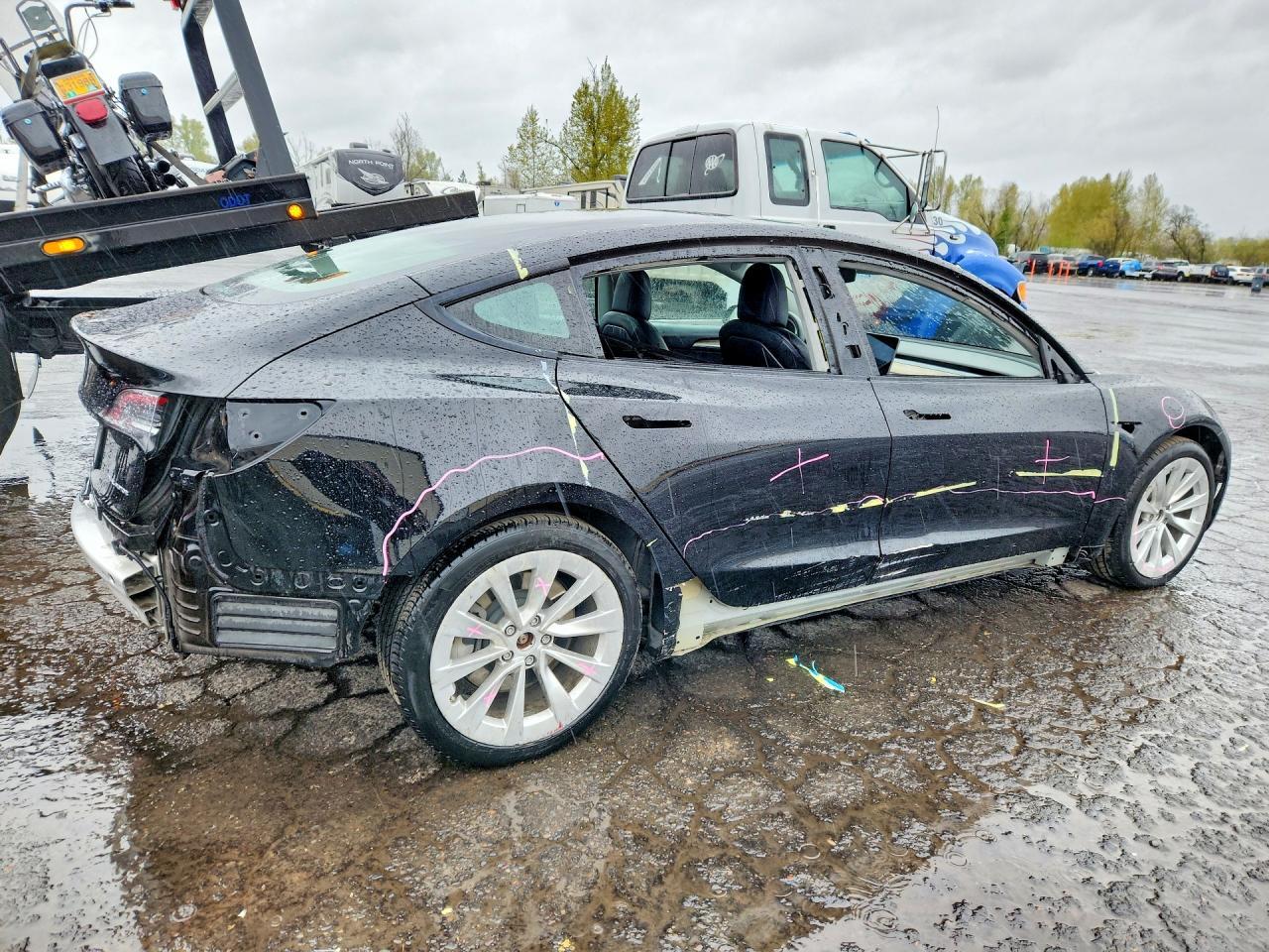 2022 Tesla Model 3 - Фото 3