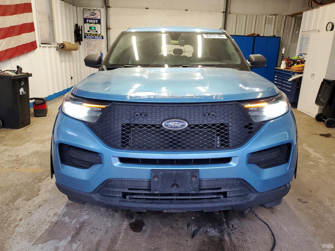 2020 Ford Explorer - Фото 5