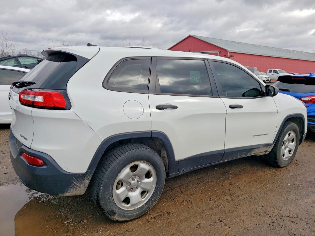 2015 Jeep Cherokee Sport - Image 3