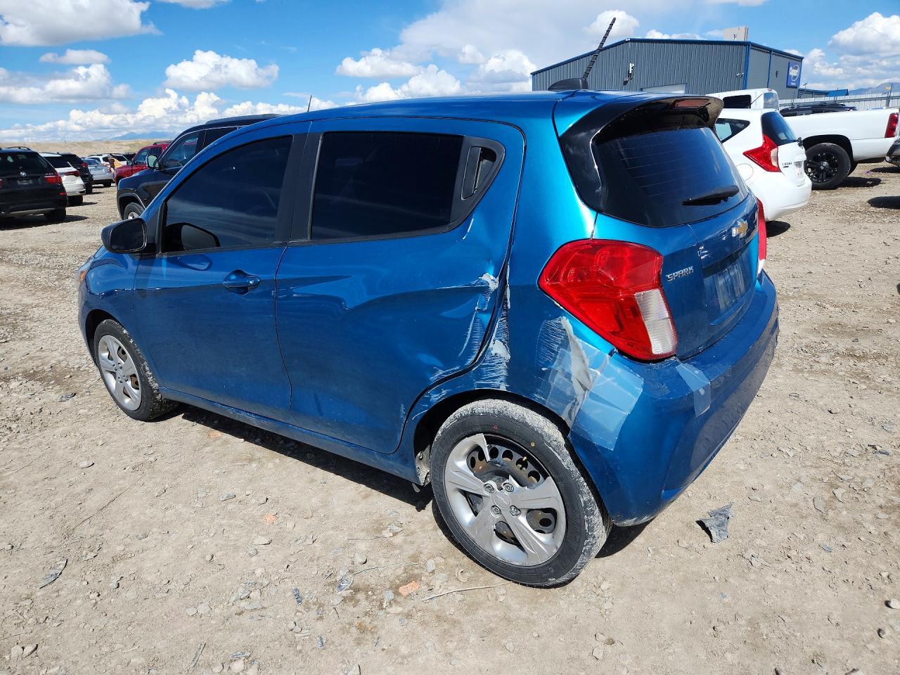 2021 Chevrolet Spark Ls - Фото 2