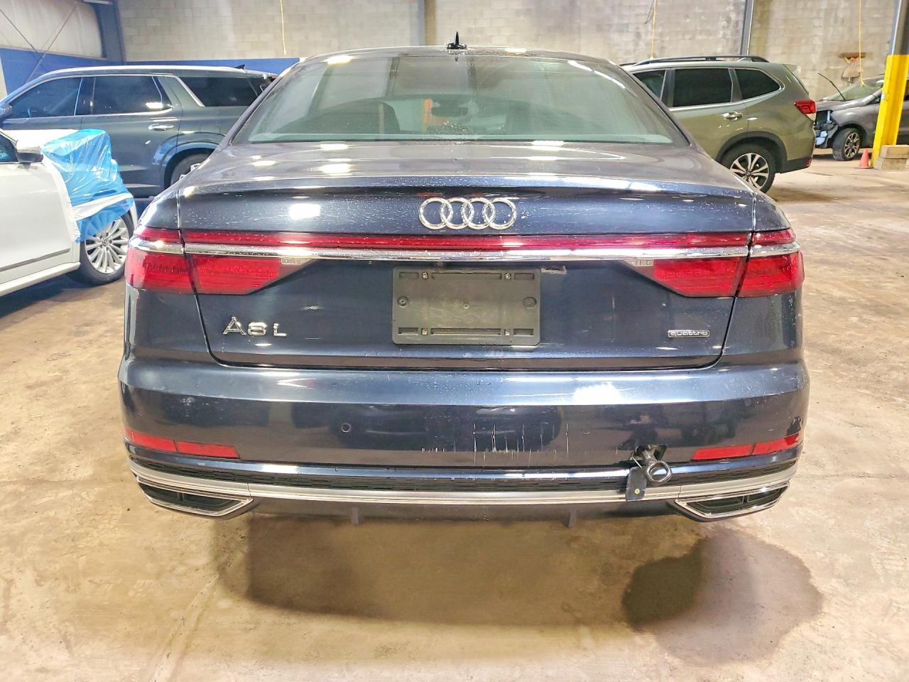 2021 Audi A8 L - Фото 6