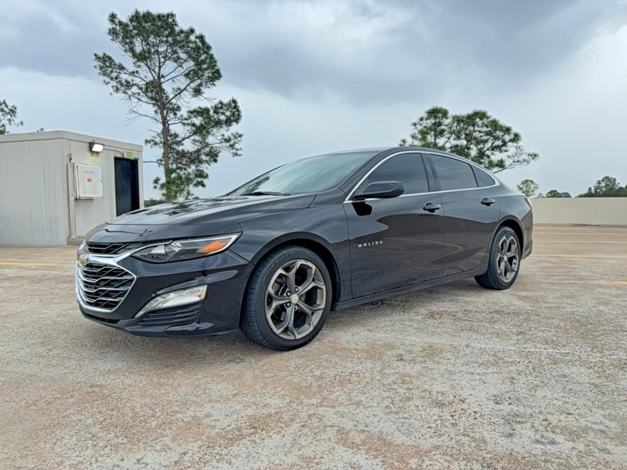 2021 Chevrolet Malibu Lt - Фото 2