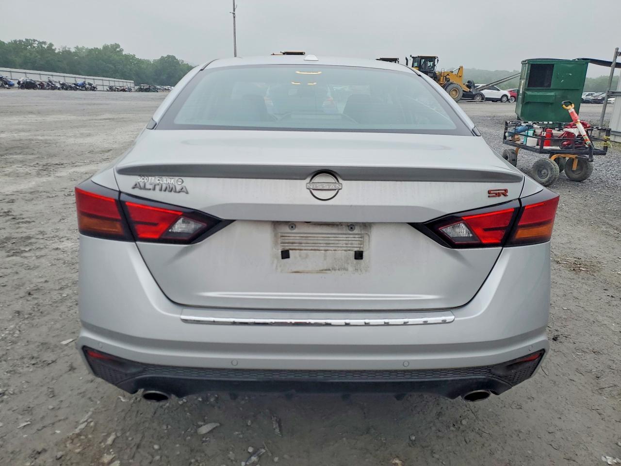 2023 Nissan Altima Sr - Фото 6