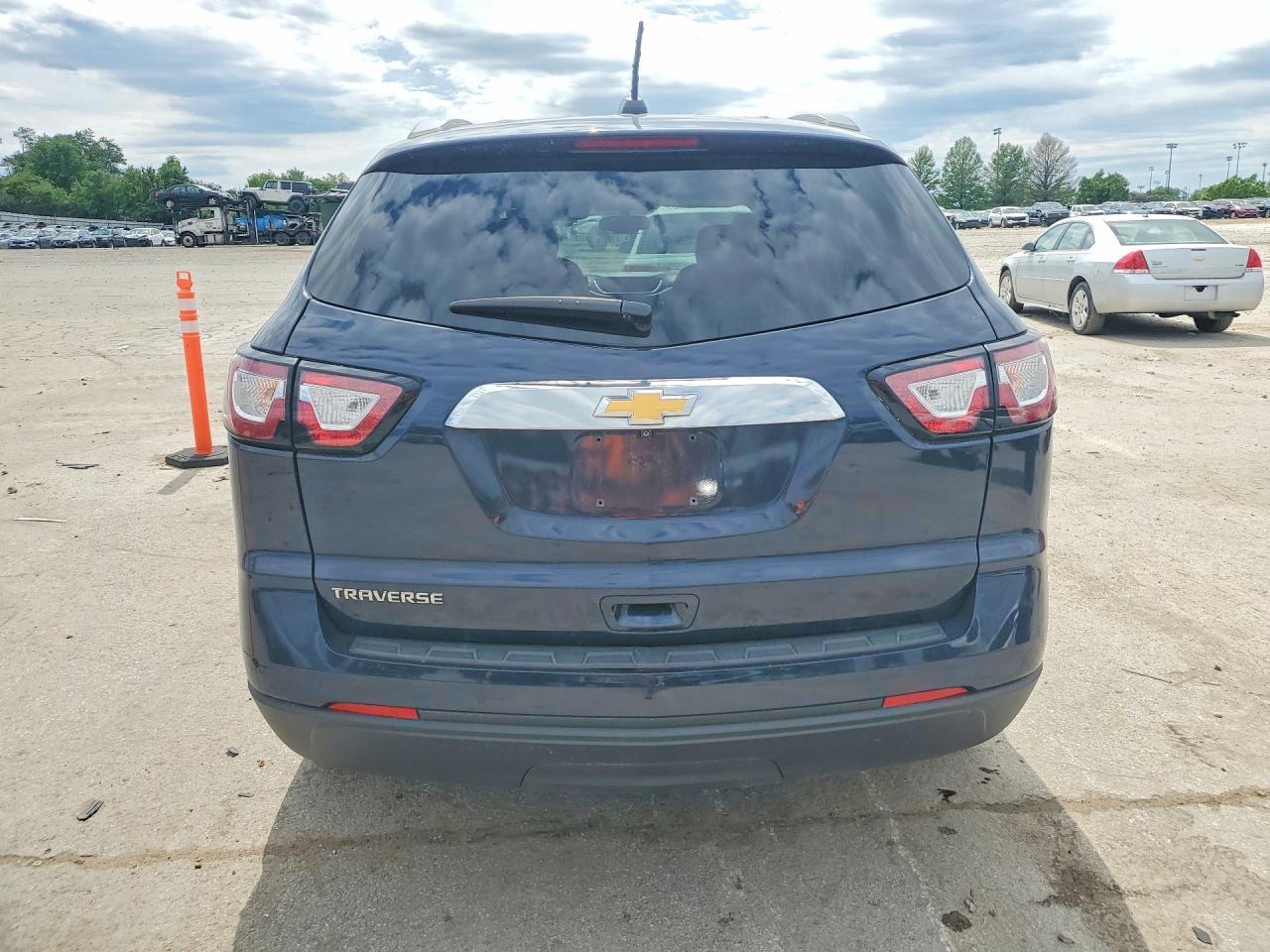 2017 Chevrolet Traverse Lt - Фото 6