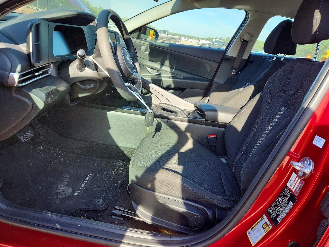 2025 Hyundai Elantra Se - Фото 7