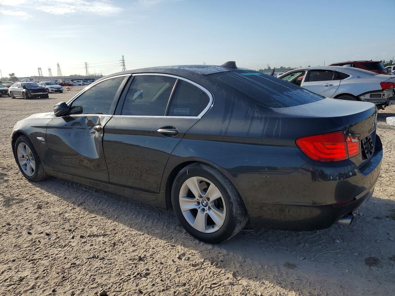 2012 BMW 528 Xi - Фото 2