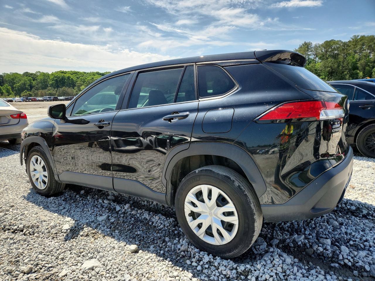 2023 Toyota Corolla Cross L - Фото 2
