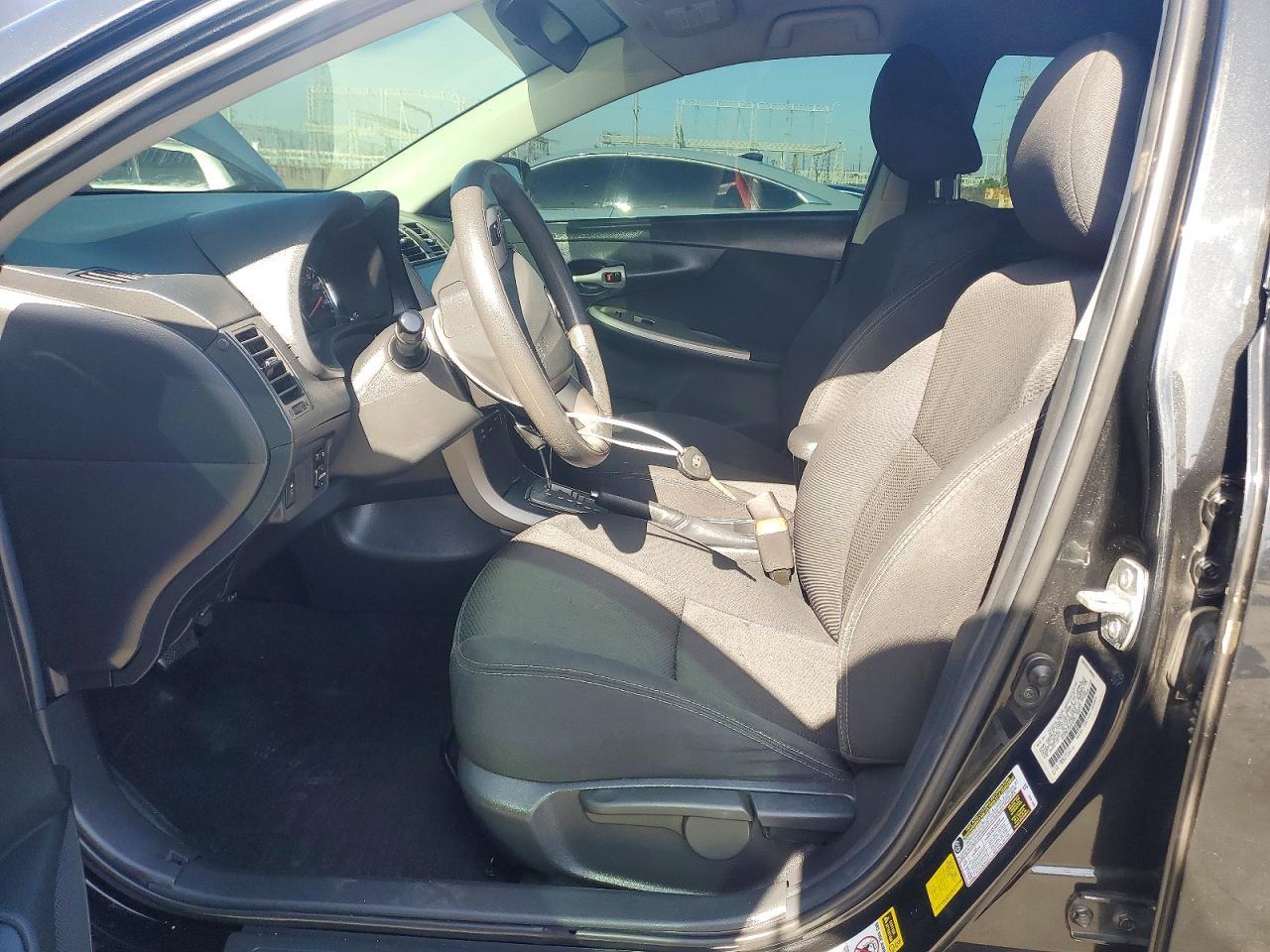 2013 Toyota Corolla S - Image 7