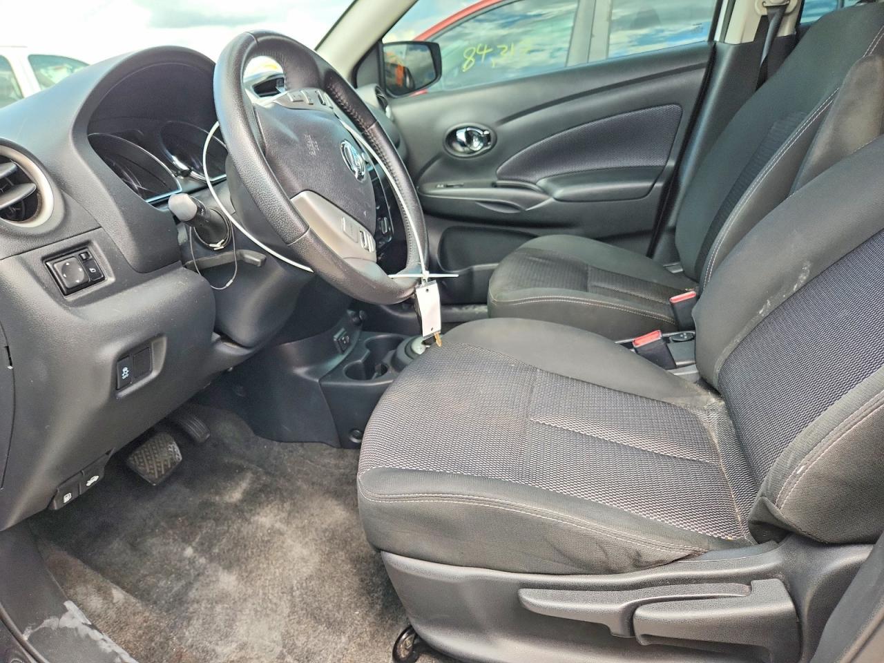 2018 Nissan Versa Sv - Image 7
