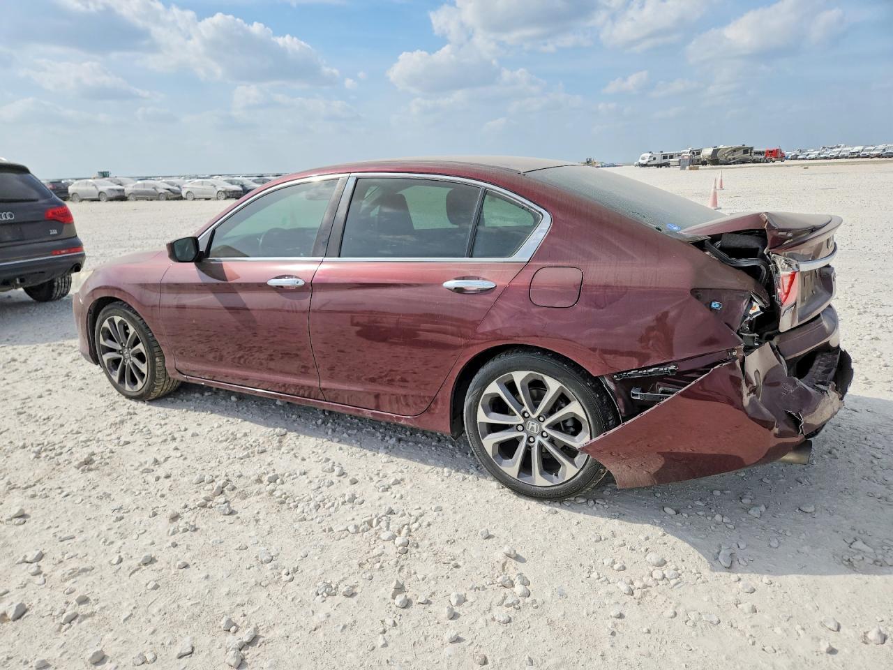 2013 Honda Accord Sport - Image 2