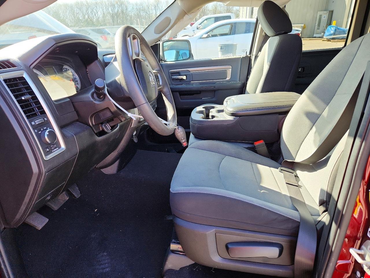 2024 Ram 1500 Classic Tradesman - Фото 7