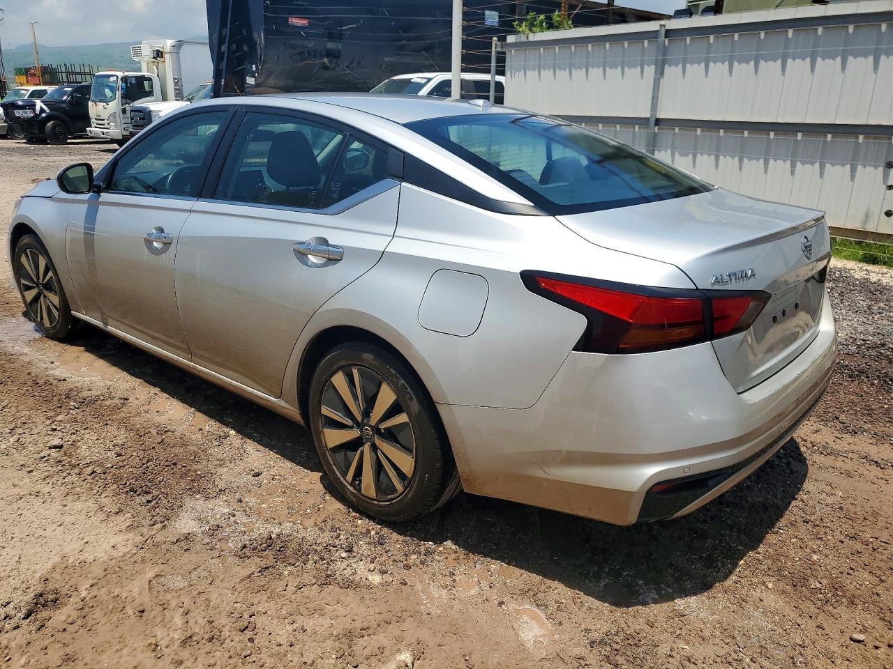 2021 Nissan Altima Sv - Image 2