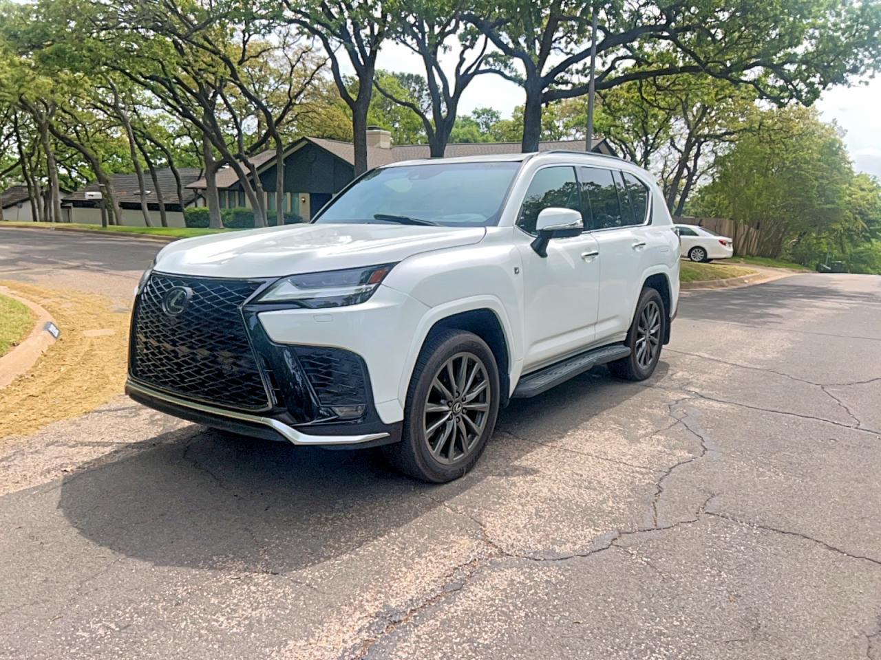 2024 Lexus Lx 600 F Sport Handling - Фото 2