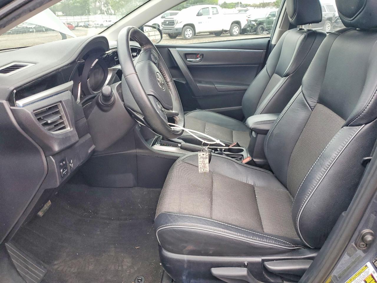 2016 Toyota Corolla S Plus - Image 7