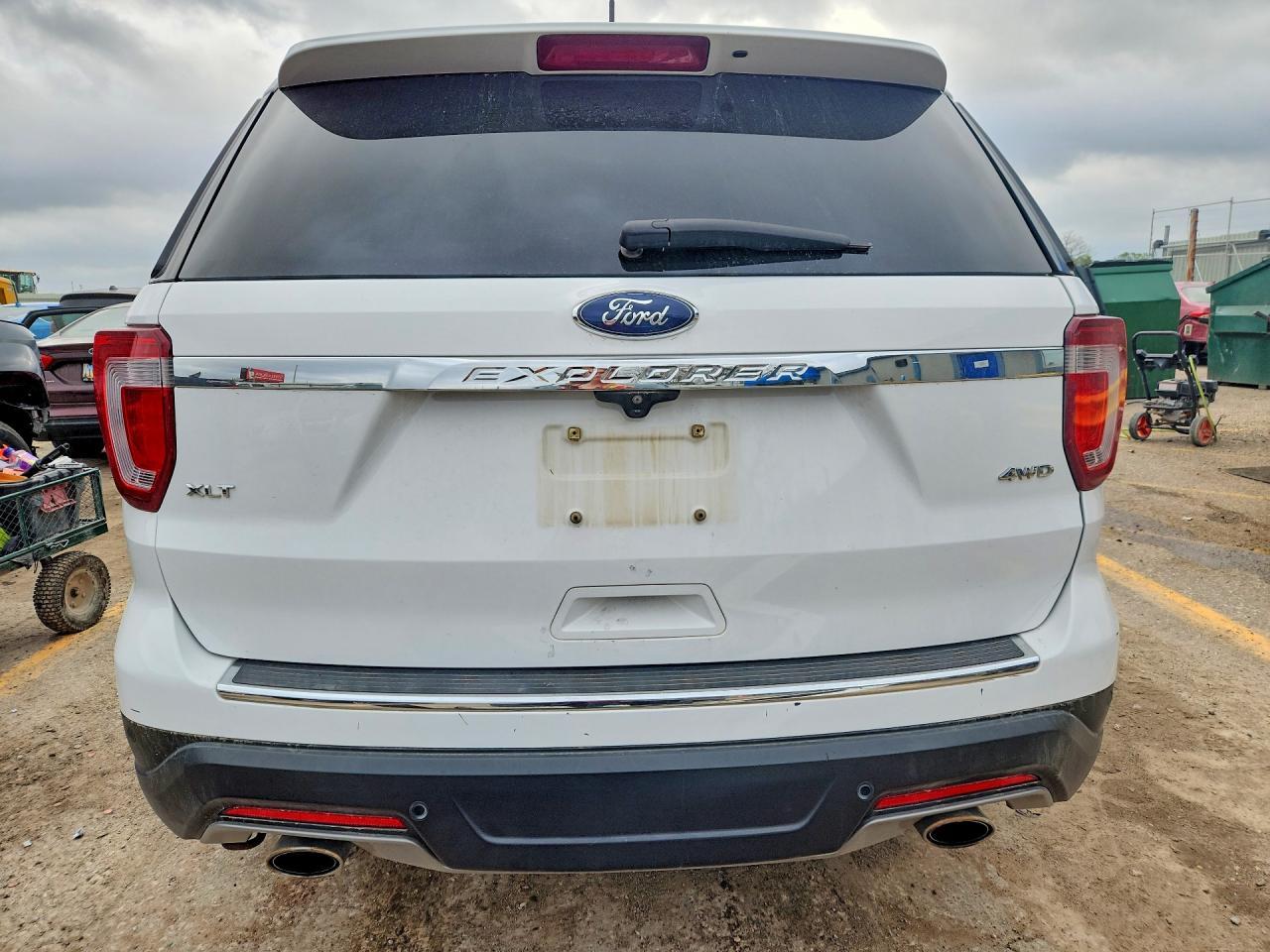 2018 Ford Explorer Xlt - Image 6