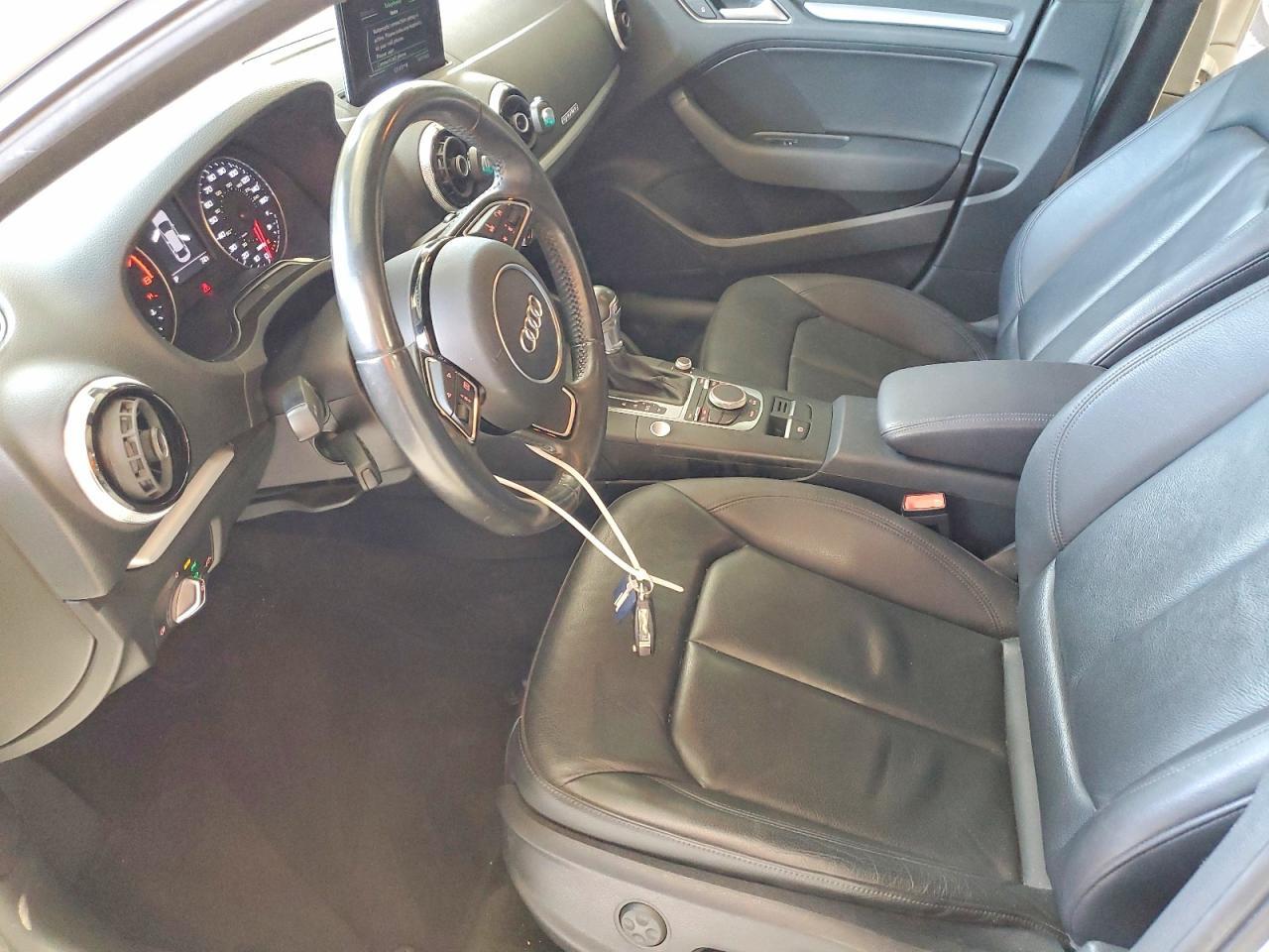 2016 Audi A3 Premium - Фото 7