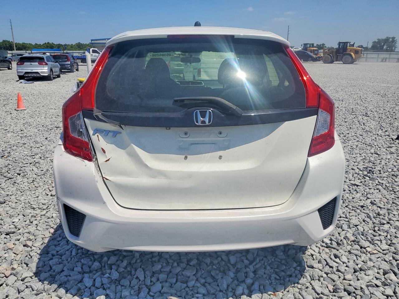 2017 Honda Fit Lx - Фото 6