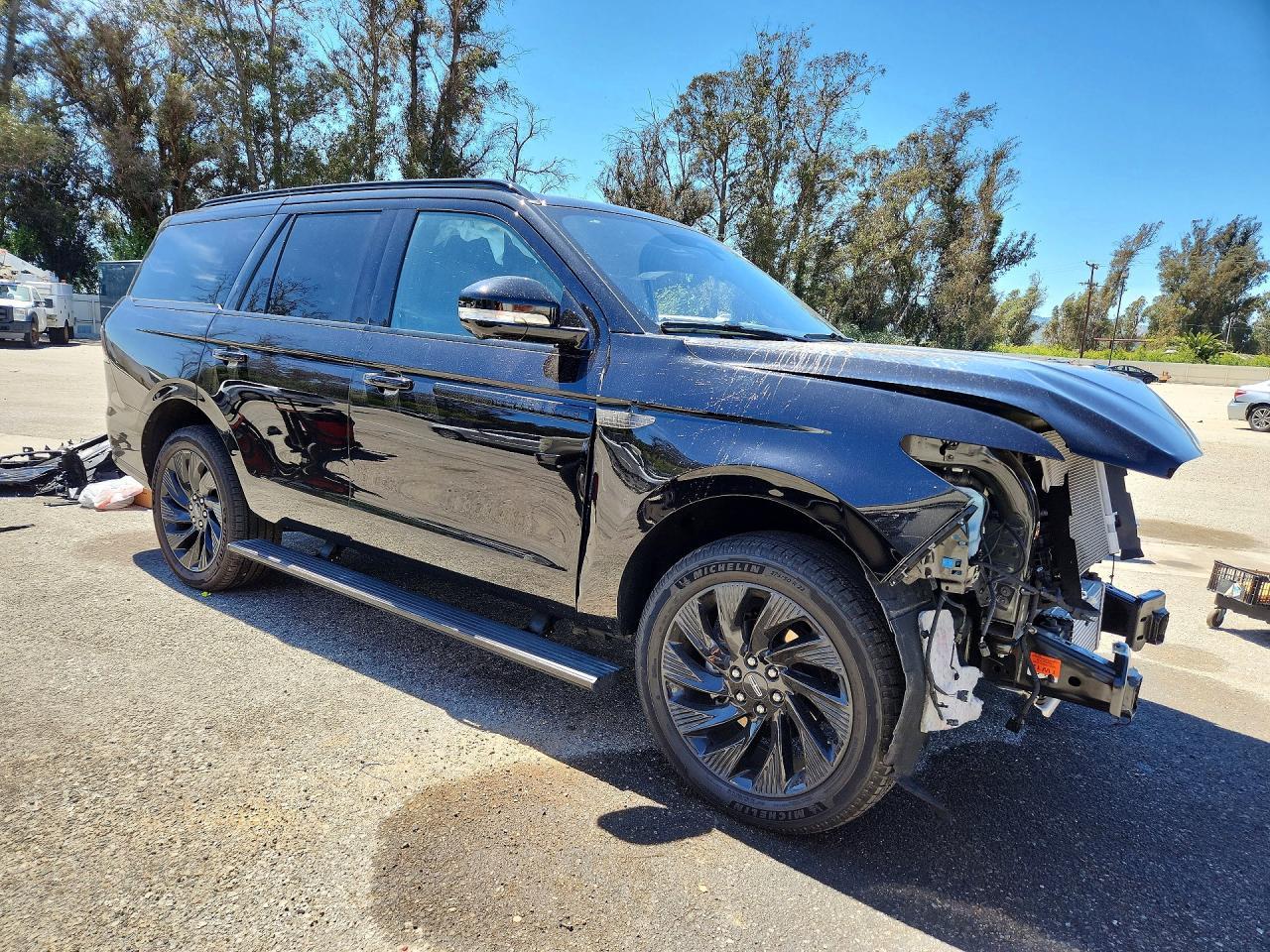 2025 Lincoln Navigator Reserve - Фото 4
